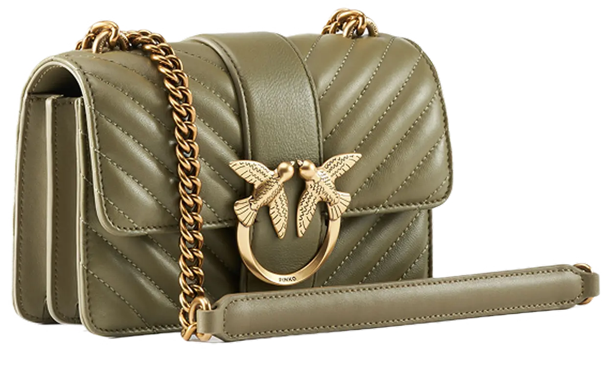 Packshot – skórzana torebka Pinko z łańcuszkiem i złotym zapięciem, zdjęcie produktowe | Packshot Warszawa